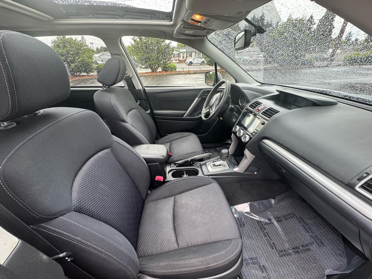 Subaru Forester 4dr CVT 2.5i Premium PZEV 2016