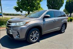 2017 Toyota Highlander 