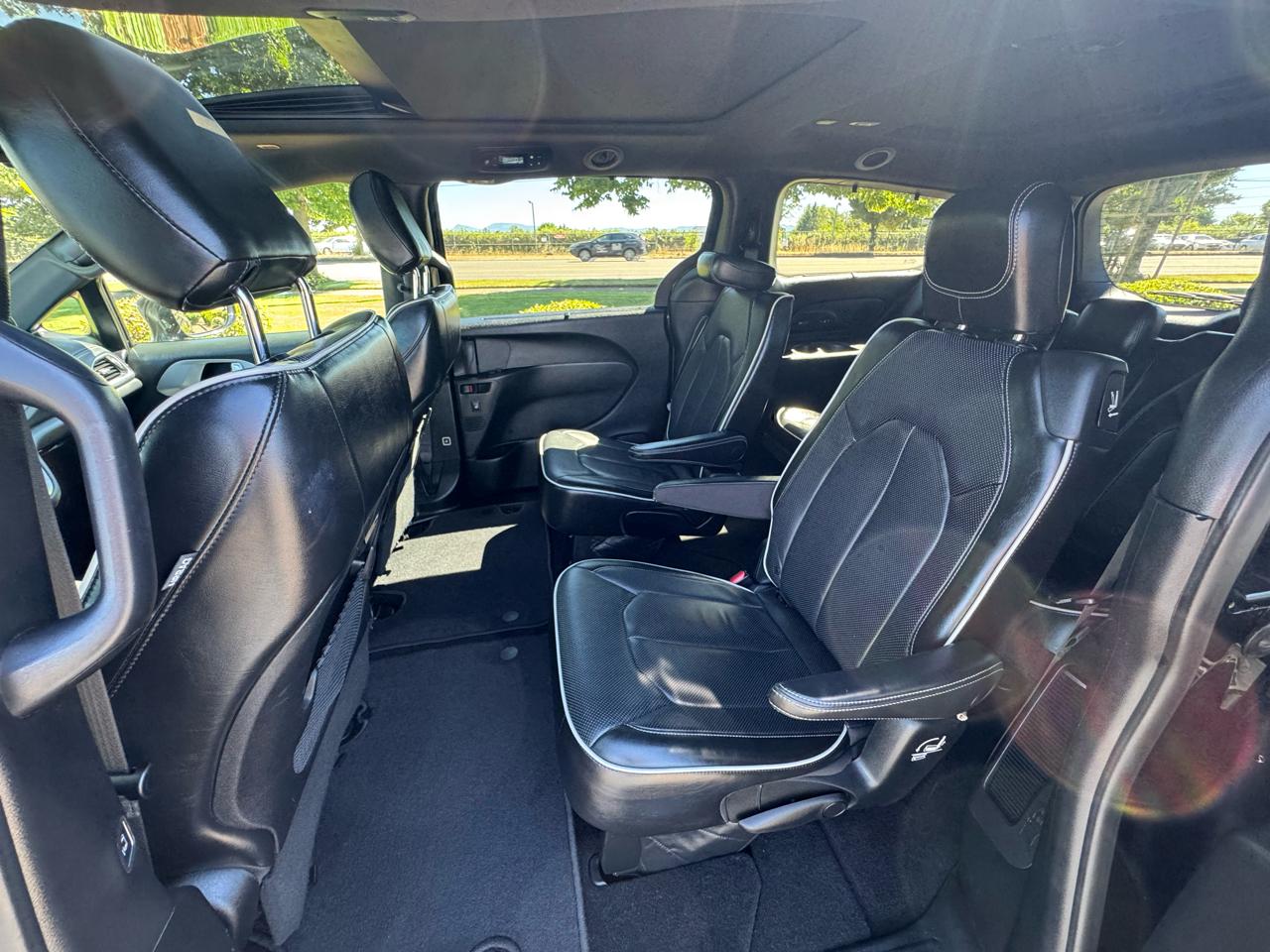 Chrysler Pacifica Limited FWD 2018
