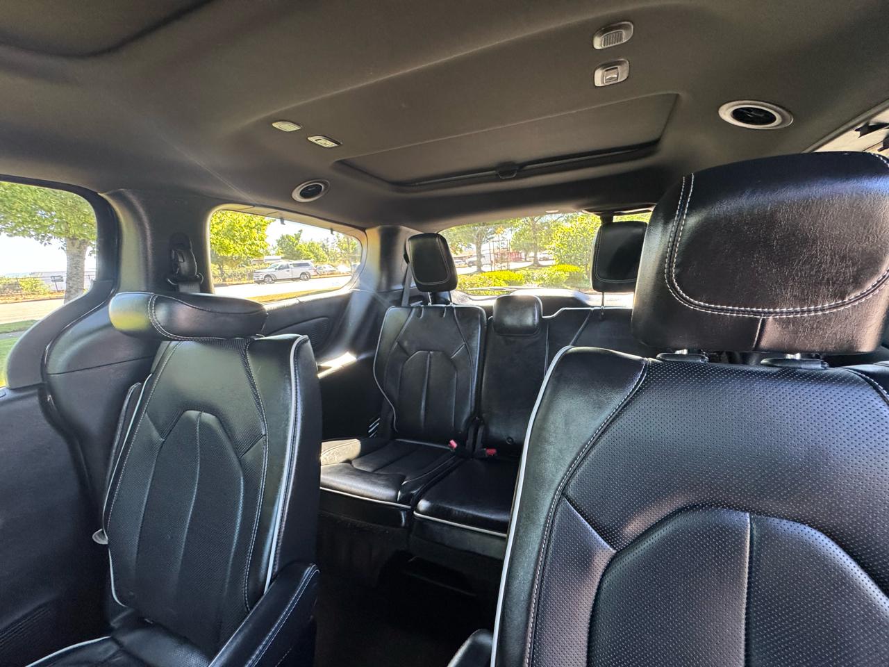 Chrysler Pacifica Limited FWD 2018