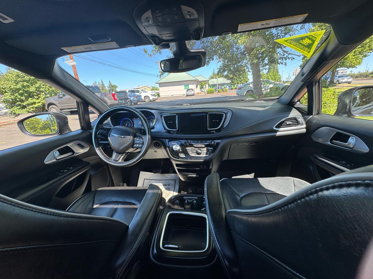 Chrysler Pacifica Limited FWD 2018
