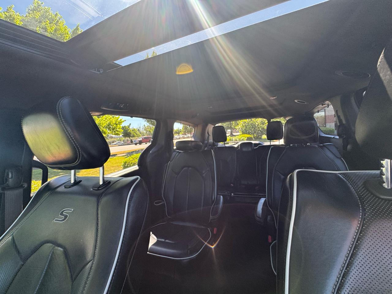 Chrysler Pacifica Limited FWD 2018