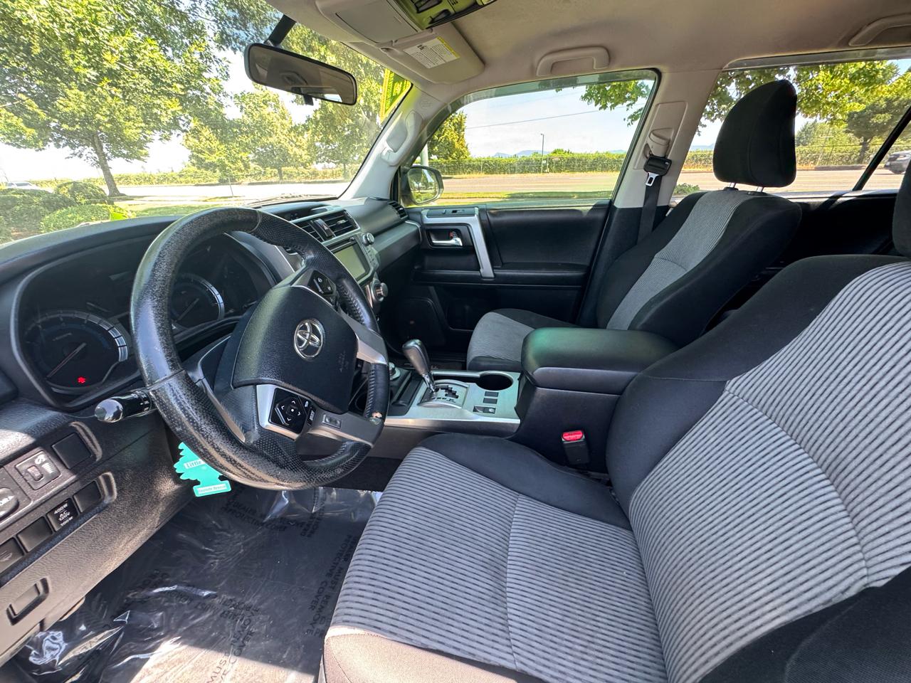 Toyota 4Runner 4WD 4dr V6 Trail Premium (Natl) 2014