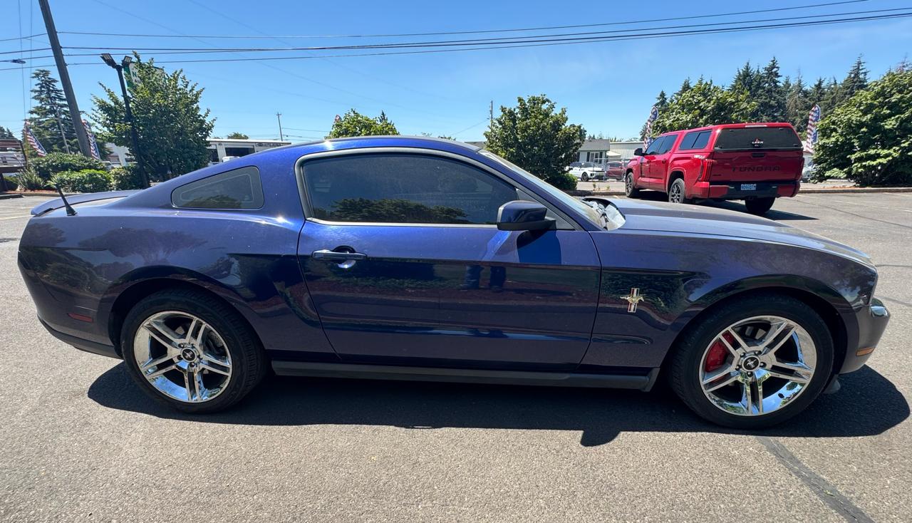 Ford Mustang 2dr Cpe V6 2012