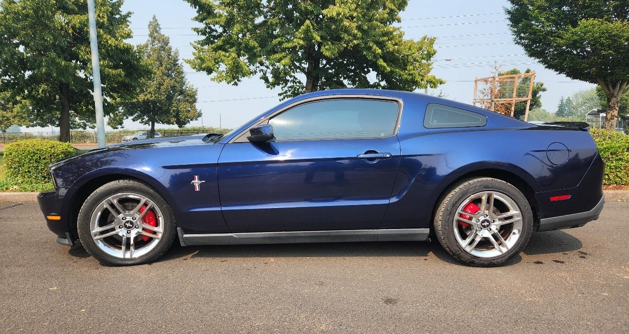 Ford Mustang 2dr Cpe V6 2012