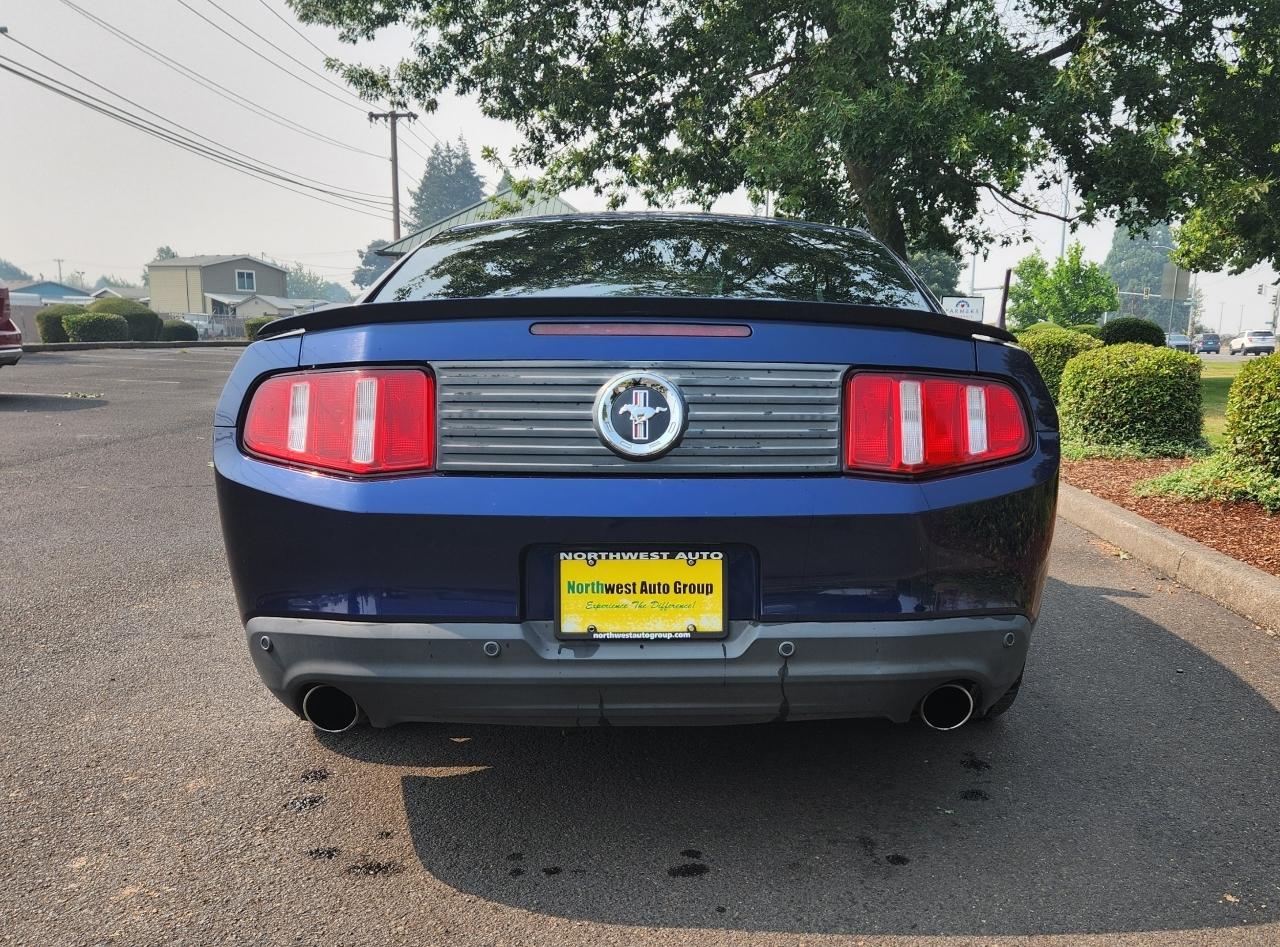 Ford Mustang 2dr Cpe V6 2012