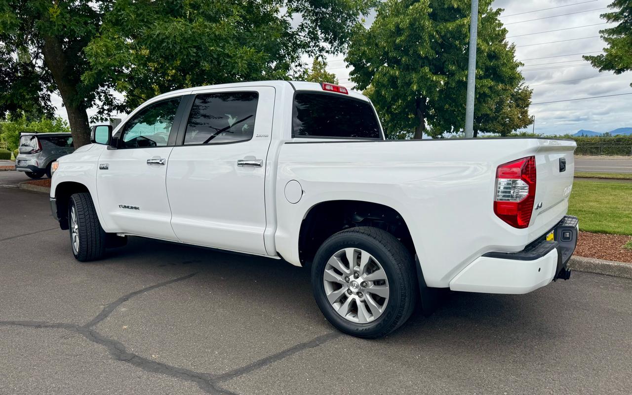 Toyota Tundra 4WD Truck CrewMax 5.7L V8 6-Spd AT LTD (Natl) 2014