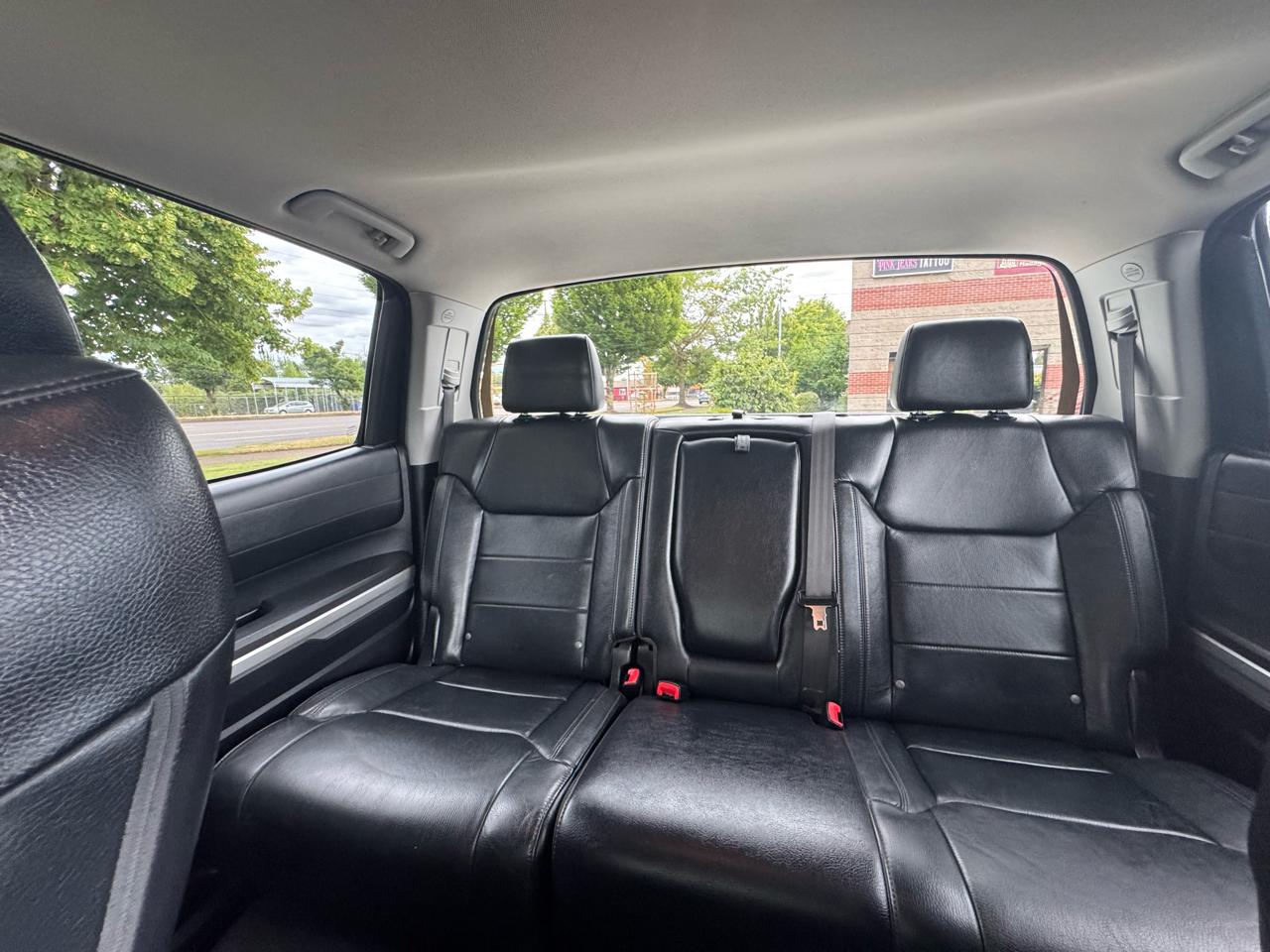Toyota Tundra 4WD Truck CrewMax 5.7L V8 6-Spd AT LTD (Natl) 2014