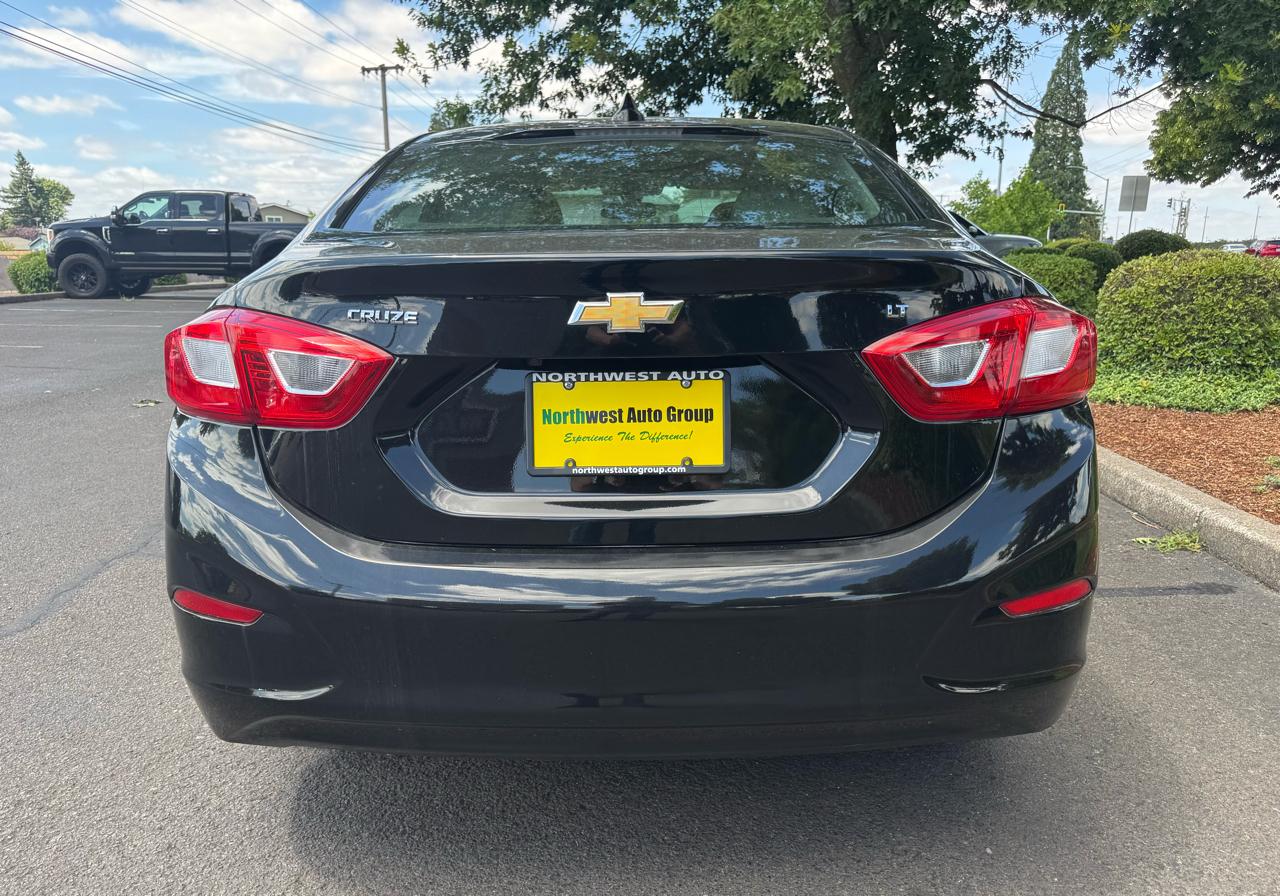 Chevrolet Cruze 4dr Sdn 1.4L LT w/1SD 2017