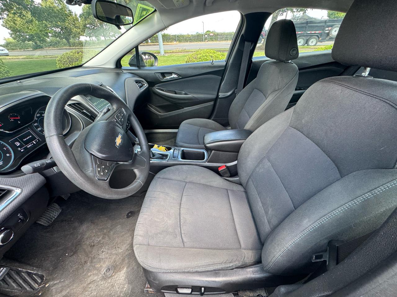 Chevrolet Cruze 4dr Sdn 1.4L LT w/1SD 2017