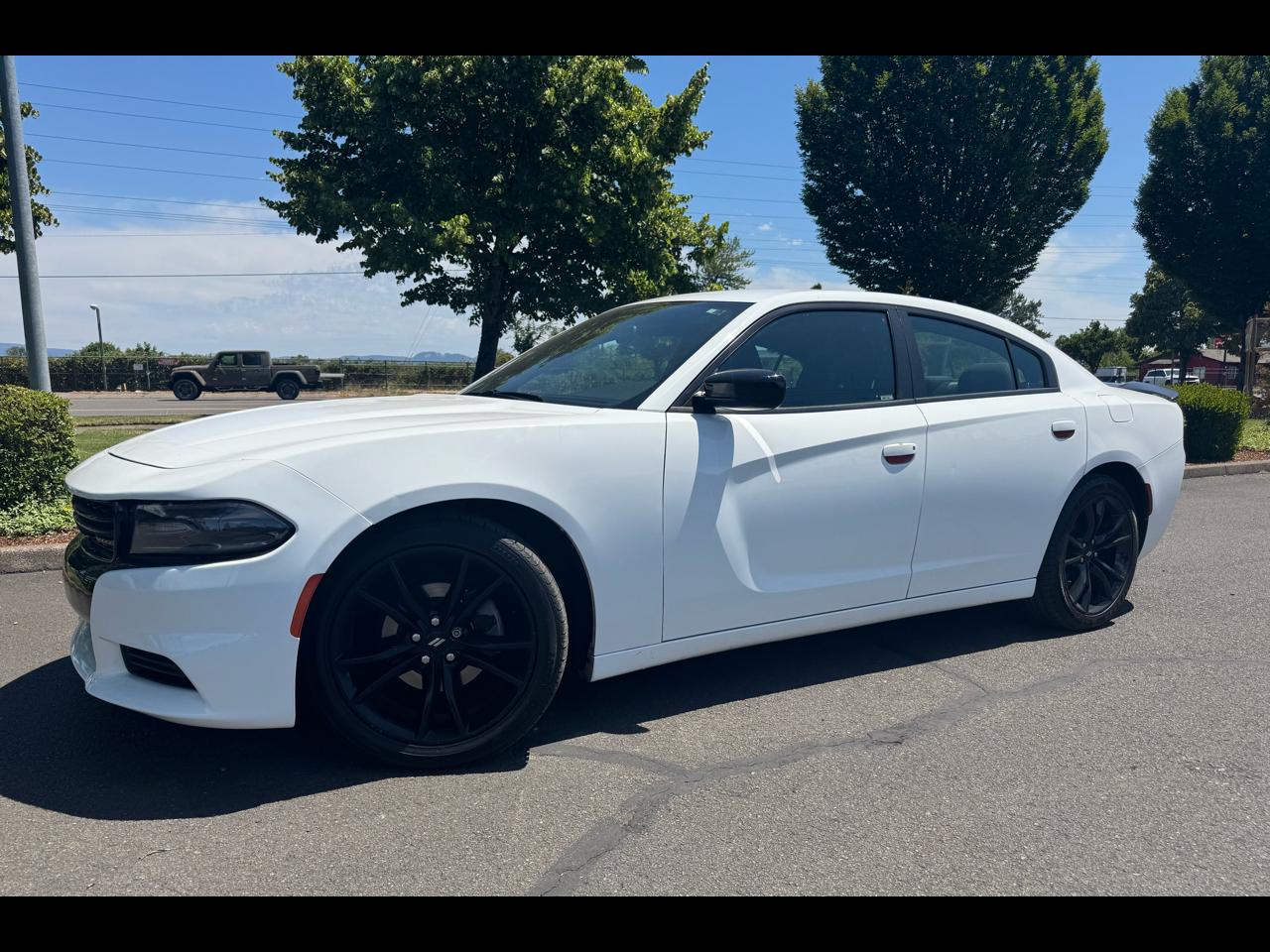 2018 Dodge Charger SXT RWD