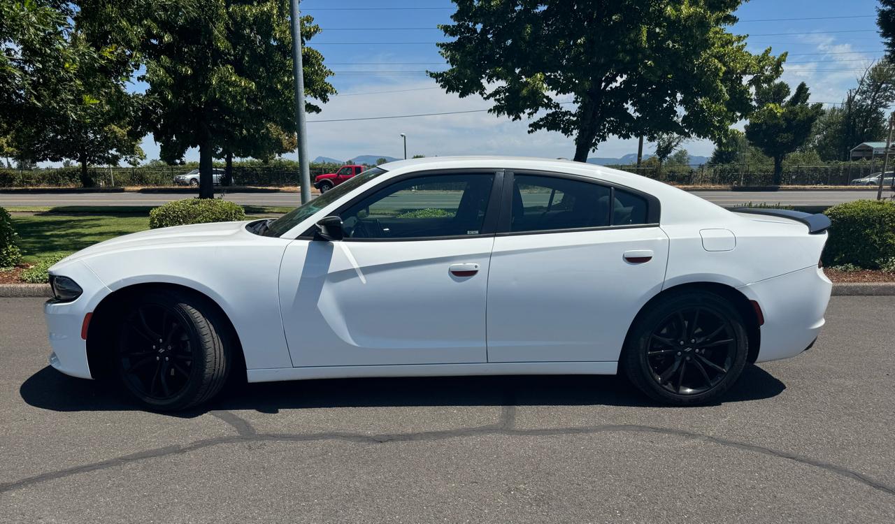 Dodge Charger SXT RWD 2018