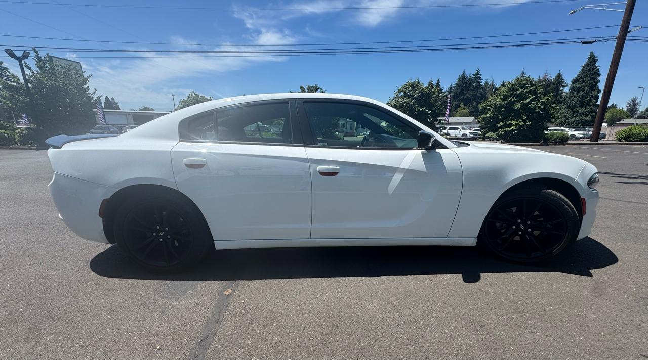 Dodge Charger SXT RWD 2018
