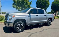2016 Toyota Tundra 4WD Truck 