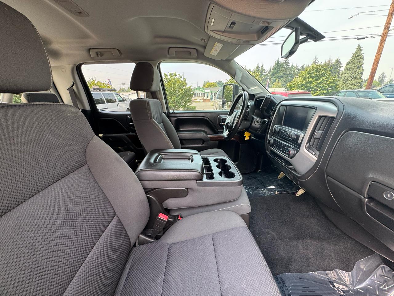 GMC Sierra 2500HD available WiFi 4WD Double Cab 144.2" SLE 2015