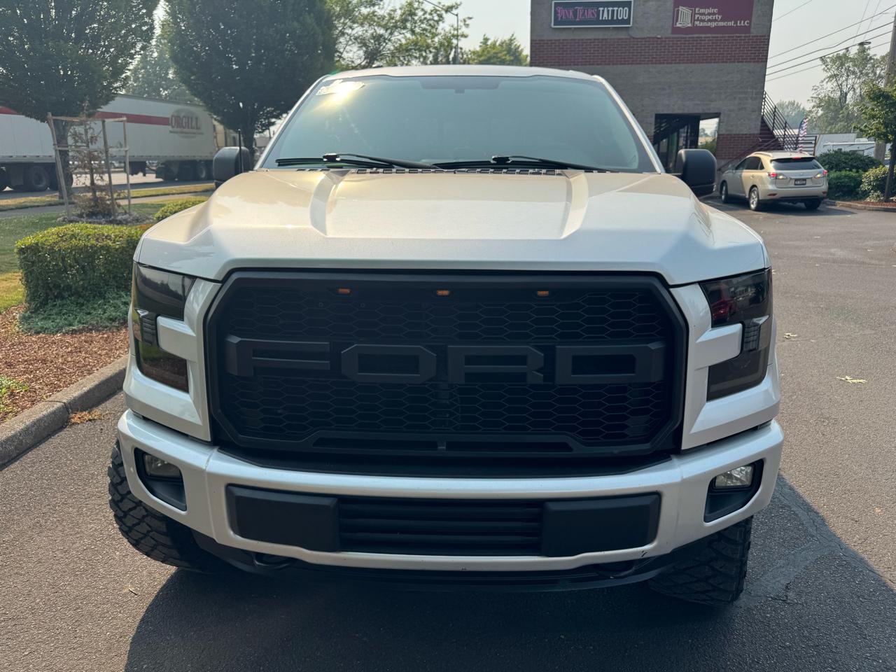 Ford F-150 4WD SuperCrew 139" FX4 2015