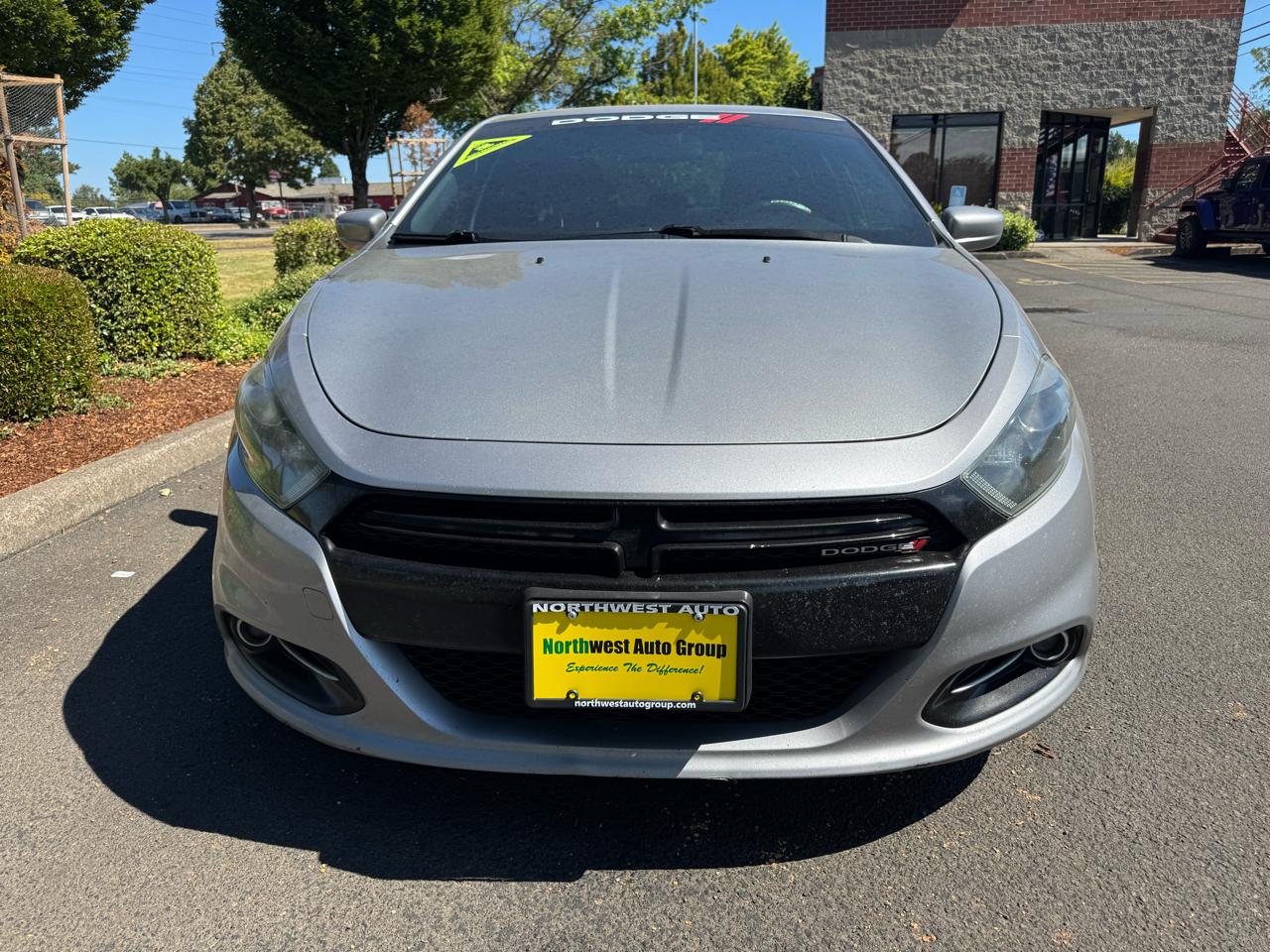 Dodge Dart 4dr Sdn SXT 2015