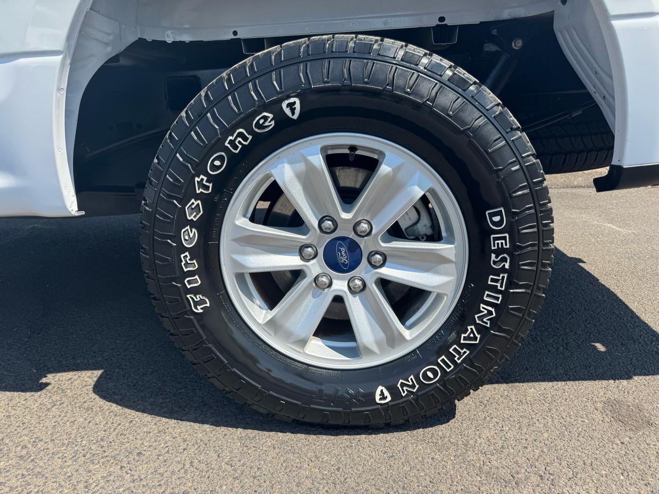 Ford F-150 XLT 4WD Reg Cab 8' Box 2018