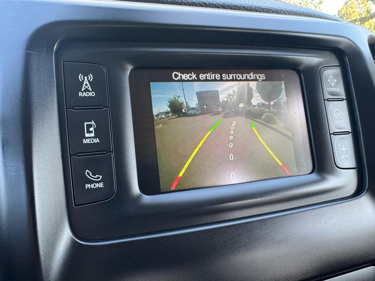 Jeep Cherokee 4WD 4dr Sport 2015