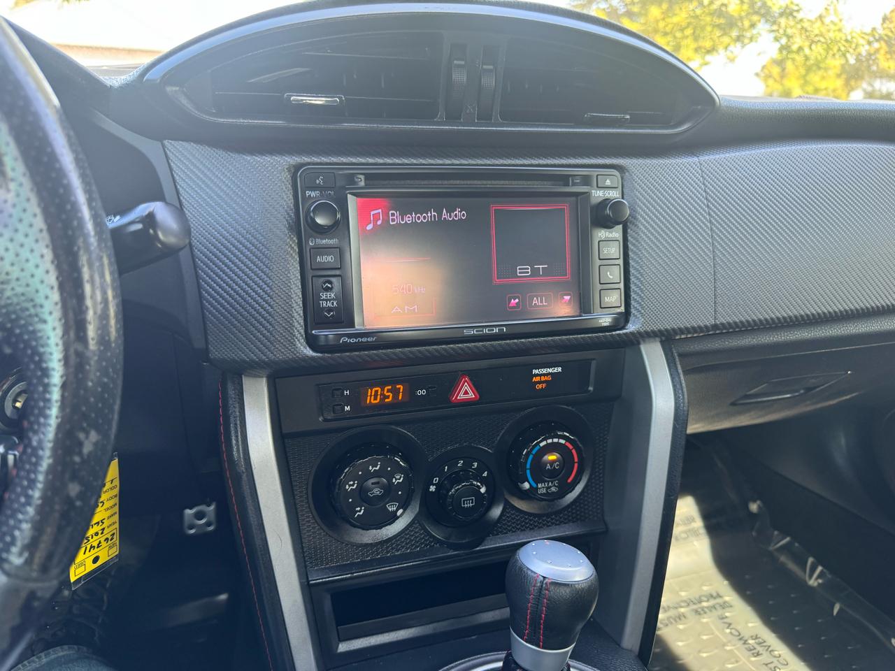 Scion FR-S 2dr Cpe Man (Natl) 2015