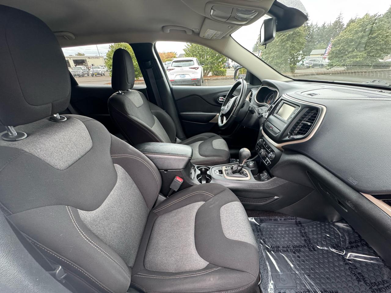Jeep Cherokee Latitude 4x4 2018