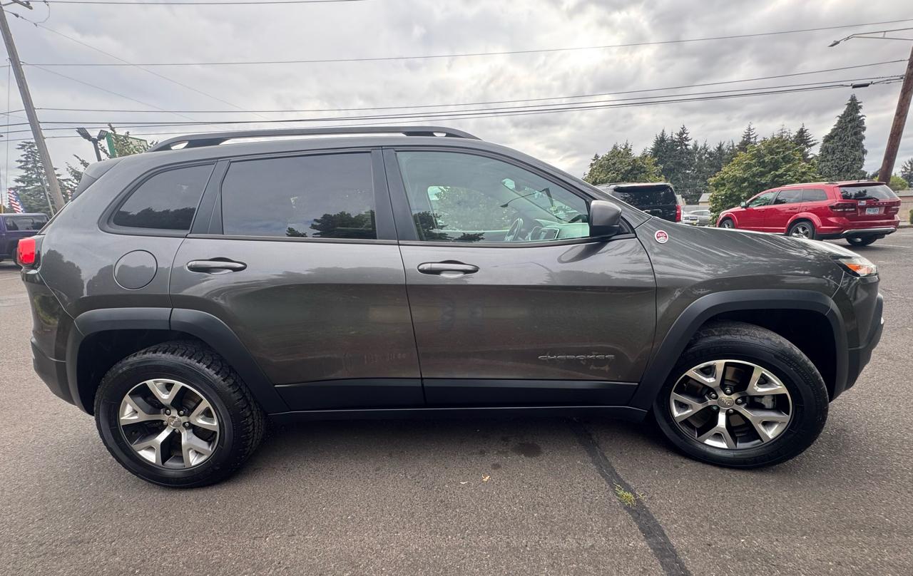 Jeep Cherokee 4WD 4dr Trailhawk 2014