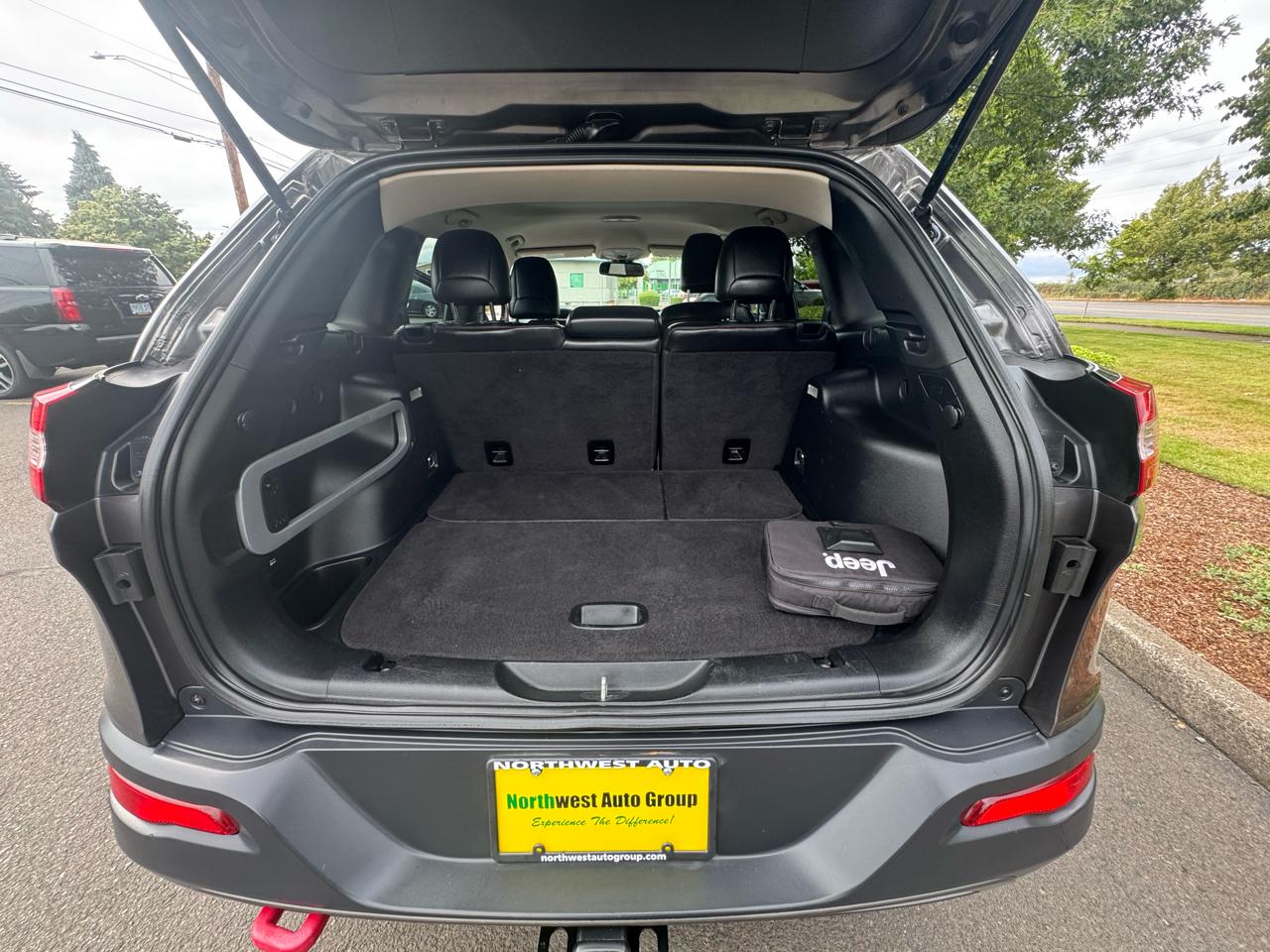 Jeep Cherokee 4WD 4dr Trailhawk 2014