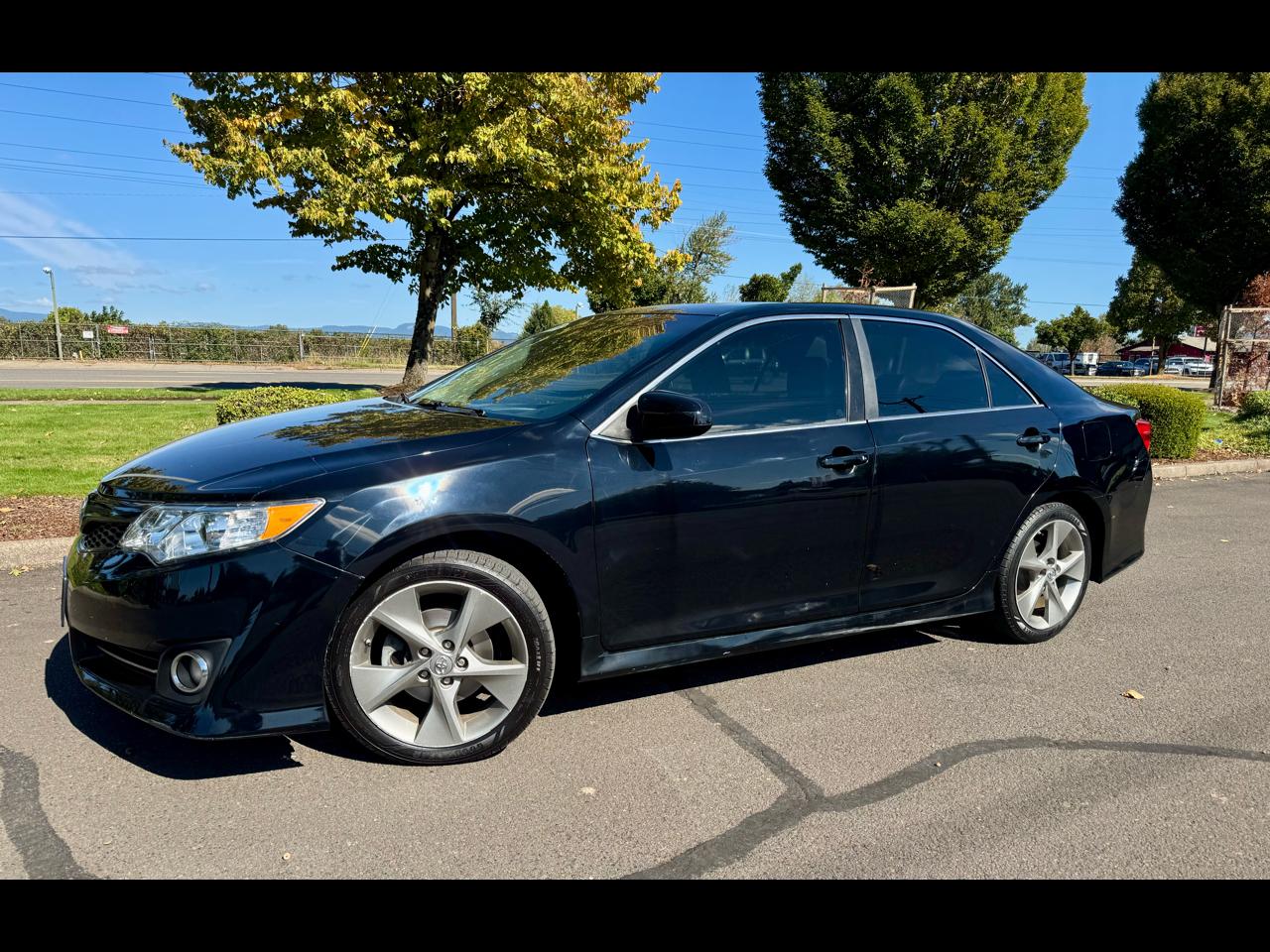 Toyota Camry 4dr Sdn I4 Auto SE Sport Limited Edition (Natl) 2012