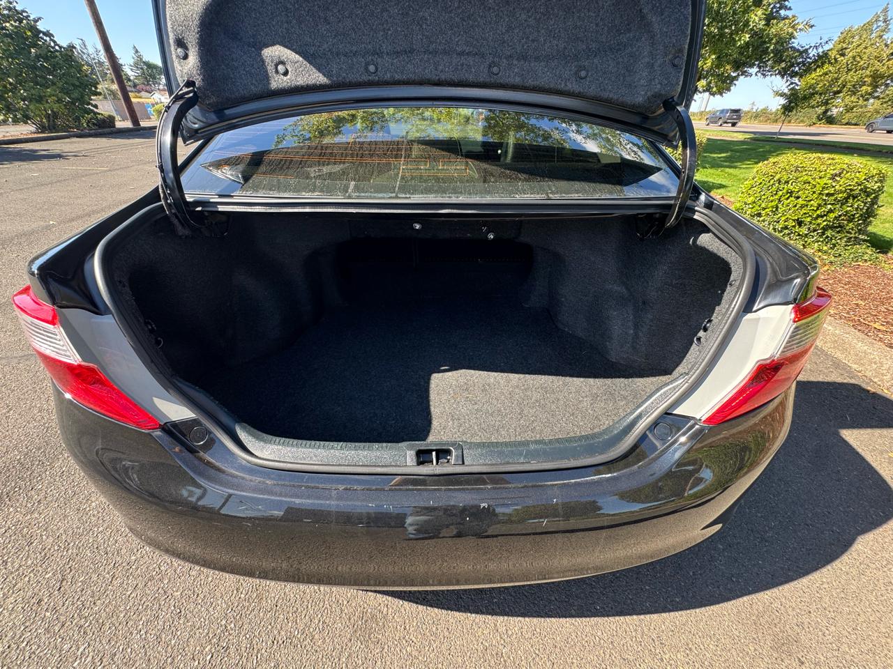 Toyota Camry 4dr Sdn I4 Auto SE Sport Limited Edition (Natl) 2012