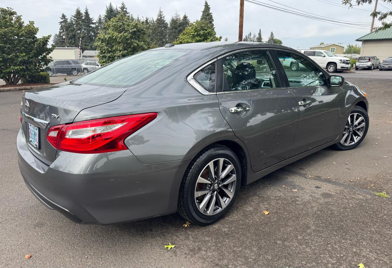 Nissan Altima 2.5 SV Sedan 2017