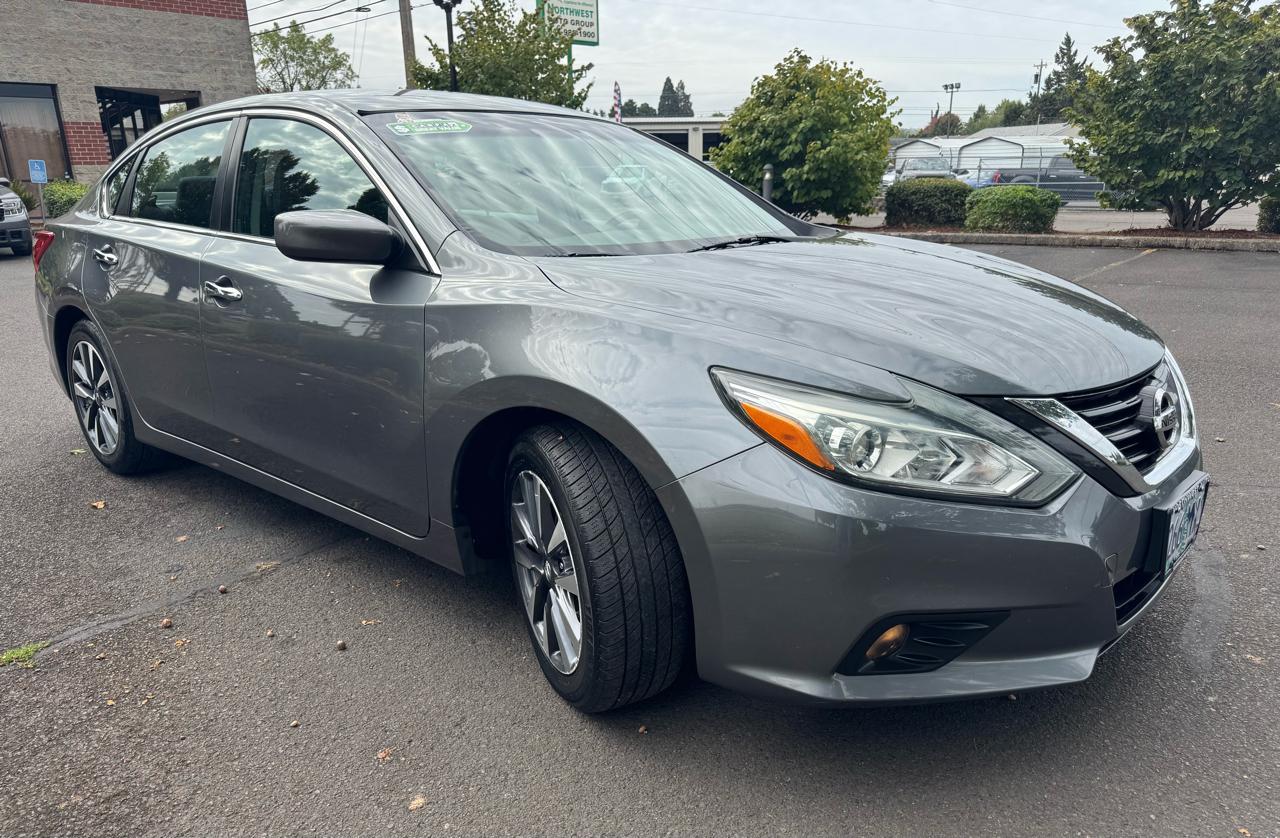 Nissan Altima 2.5 SV Sedan 2017