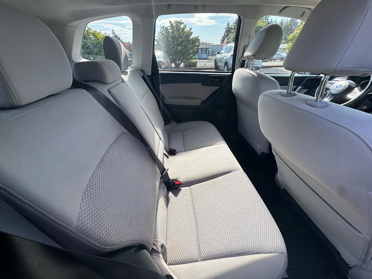 Subaru Forester 4dr CVT 2.5i Premium PZEV 2015