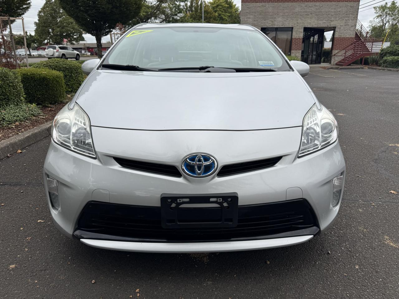 Toyota Prius 5dr HB Persona Series Special Edition (Natl) 2015
