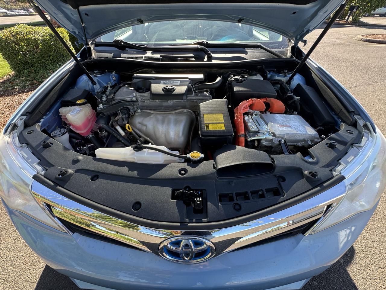 Toyota Camry Hybrid 4dr Sdn XLE (Natl) 2012
