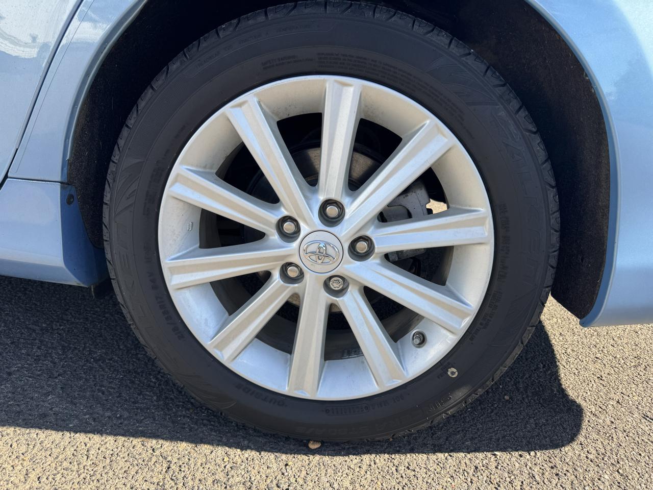Toyota Camry Hybrid 4dr Sdn XLE (Natl) 2012