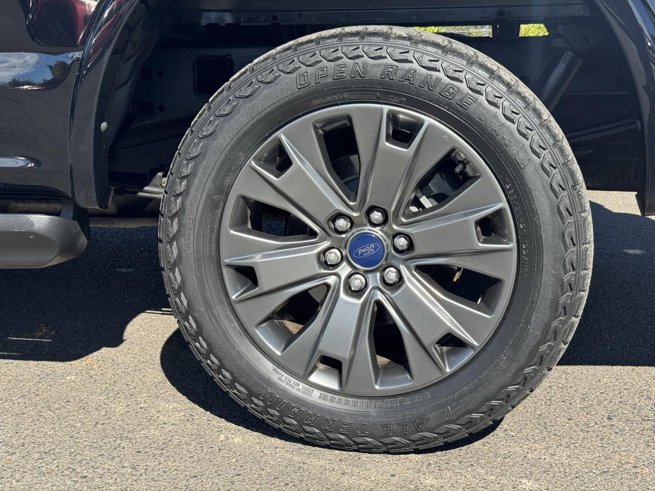 Ford F-150 4WD SuperCrew 145" Lariat 2016