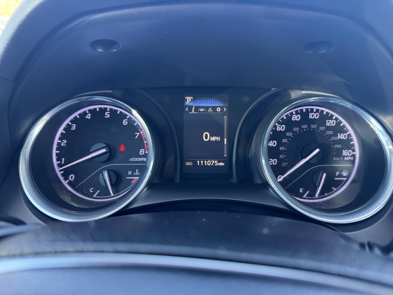 Toyota Camry XLE Auto (Natl) 2019