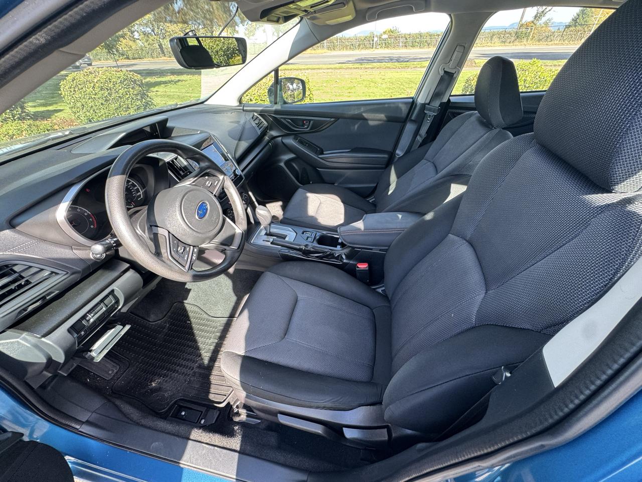 Subaru Impreza 2.0i Premium 5-door CVT 2017