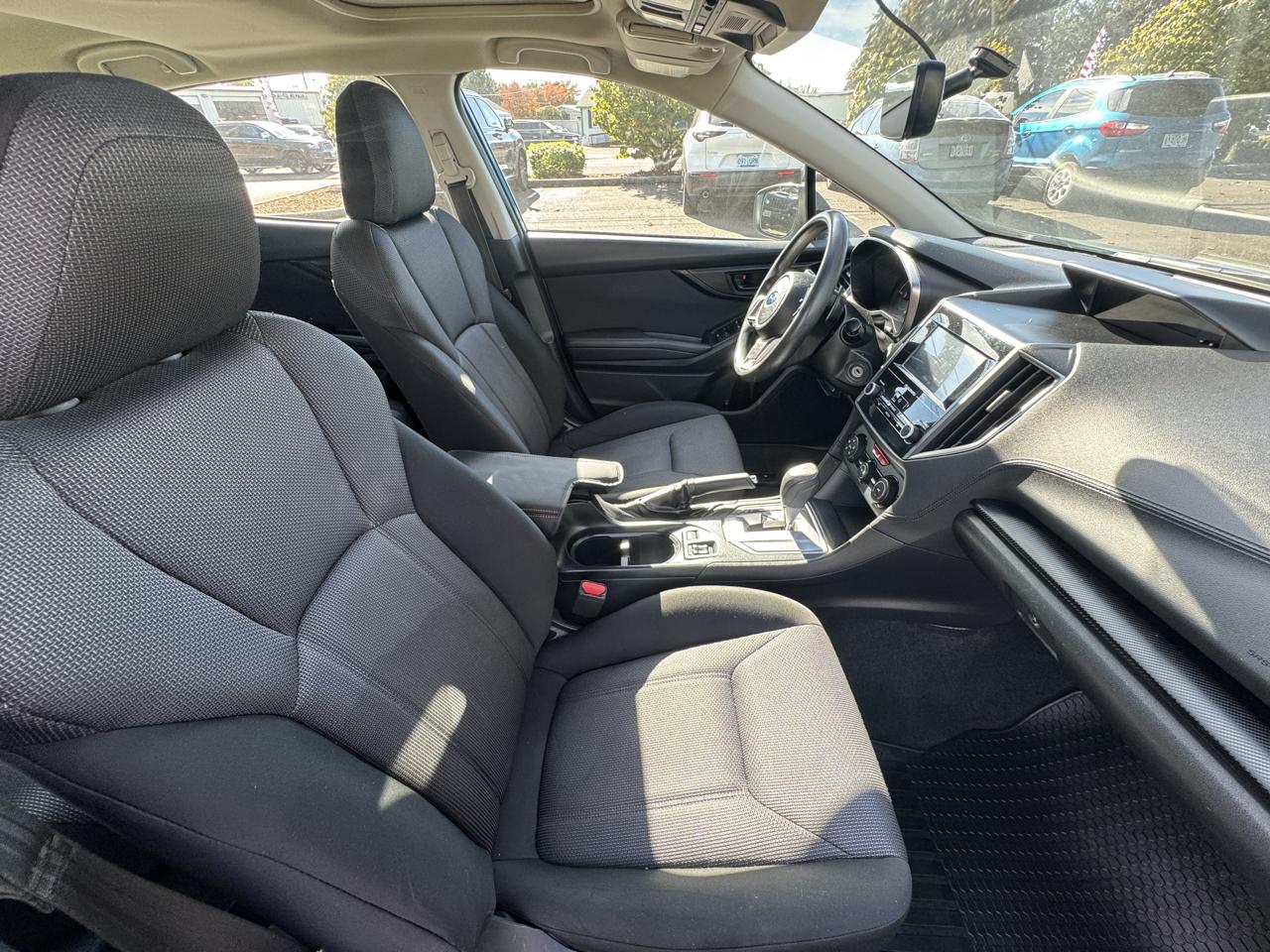 Subaru Impreza 2.0i Premium 5-door CVT 2017
