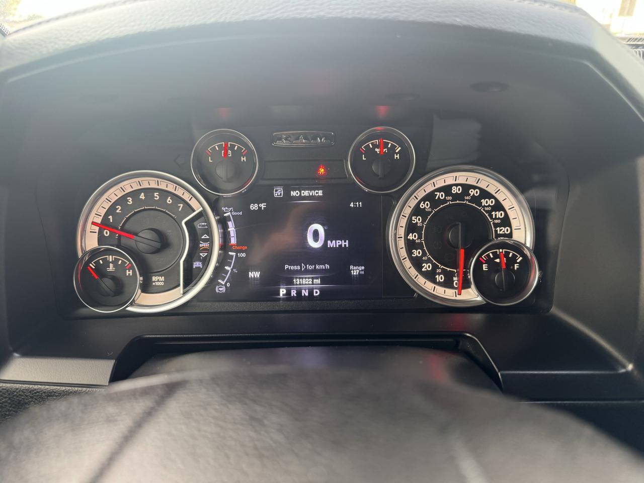 RAM 1500 4WD Crew Cab 149" Laramie 2016