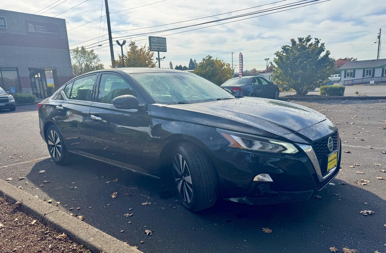 Nissan Altima 2.5 SL Sedan 2020
