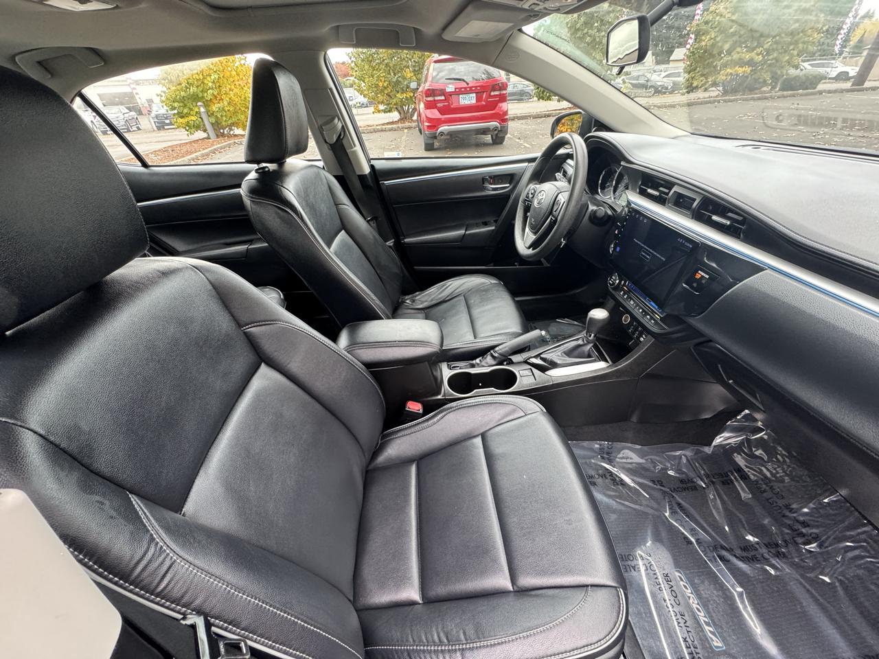 Toyota Corolla 4dr Sdn CVT LE Premium (Natl) 2014