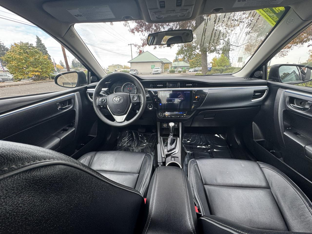 Toyota Corolla 4dr Sdn CVT LE Premium (Natl) 2014
