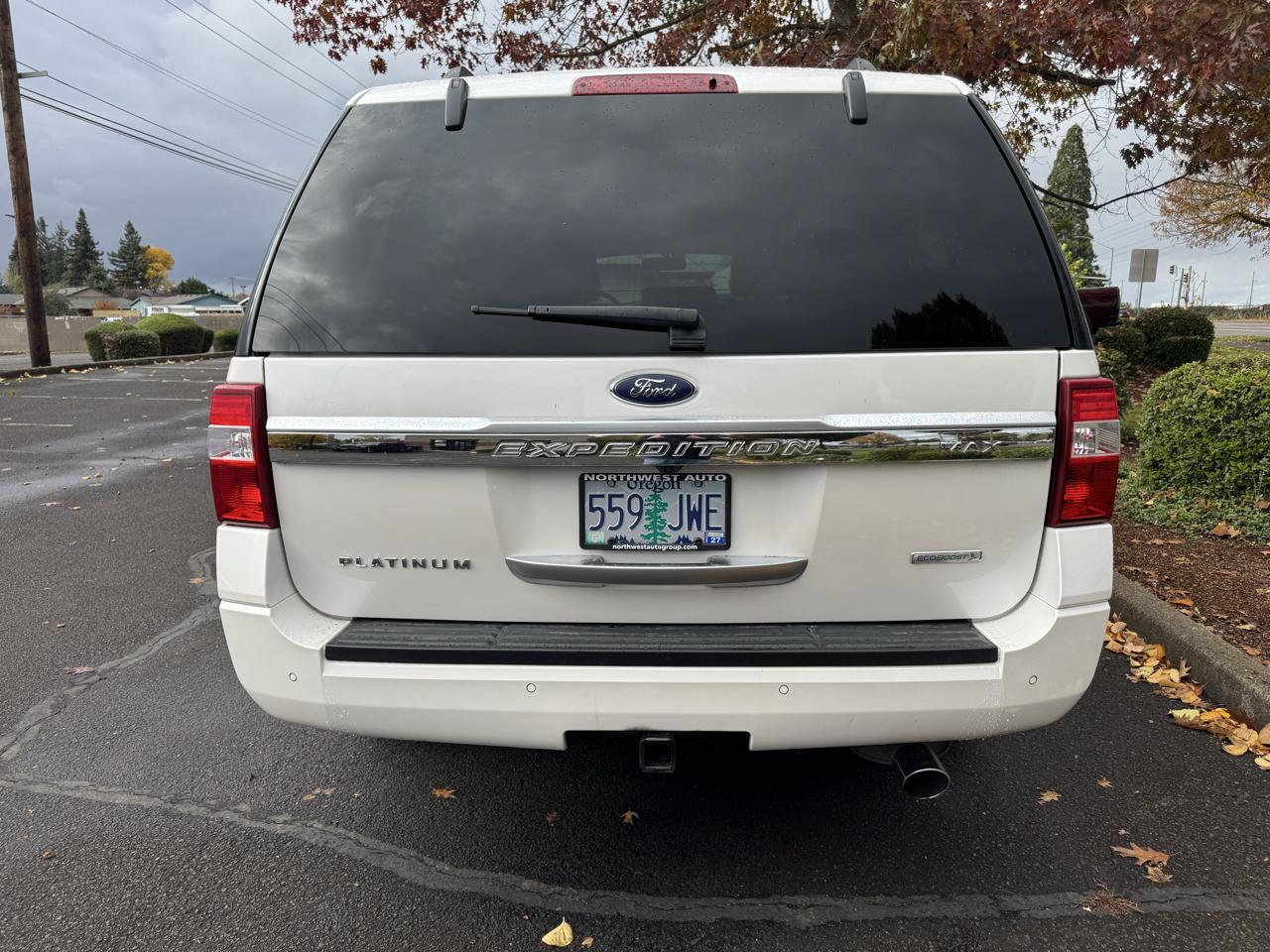 Ford Expedition EL 4WD 4dr Platinum 2016