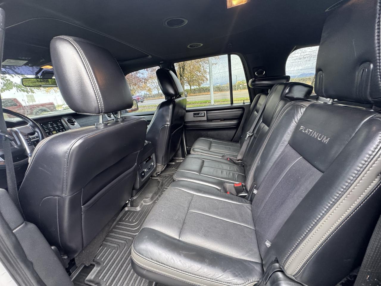 Ford Expedition EL 4WD 4dr Platinum 2016