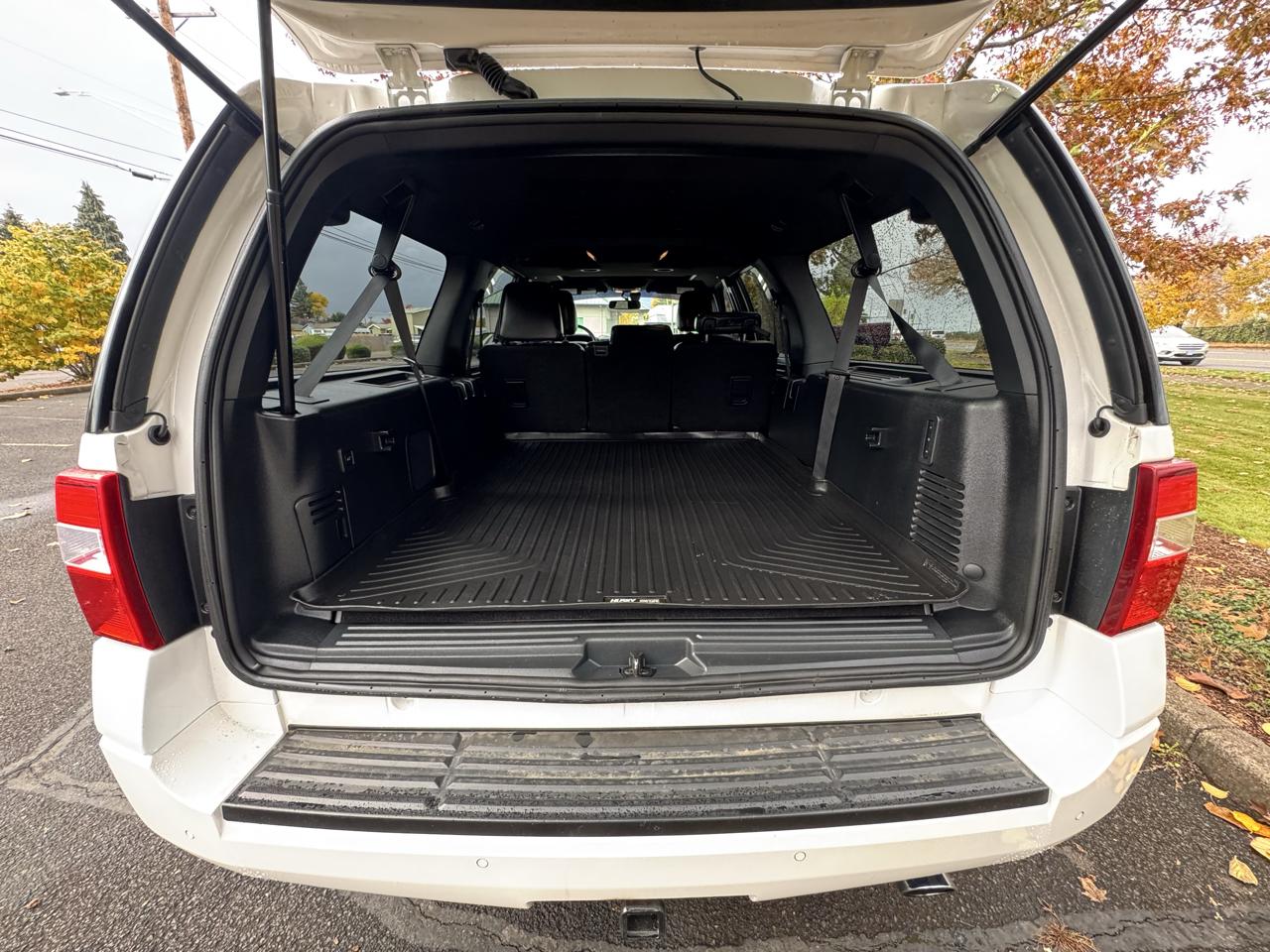 Ford Expedition EL 4WD 4dr Platinum 2016