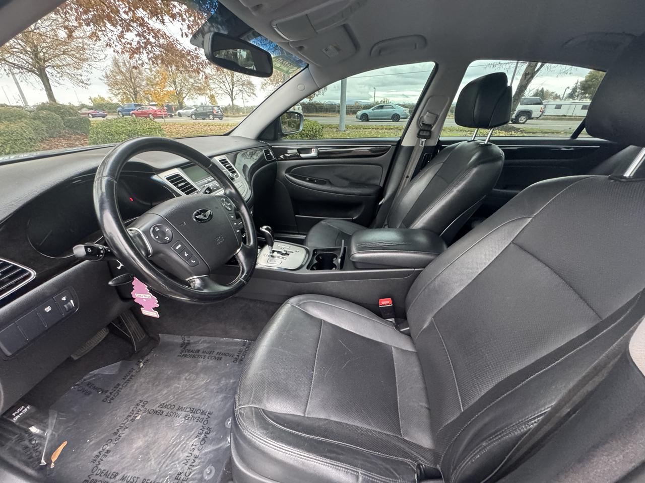 Hyundai Genesis 4dr Sdn V6 3.8L 2014