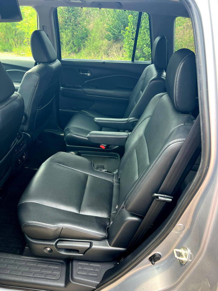 2019 Honda Pilot Elite photo 5