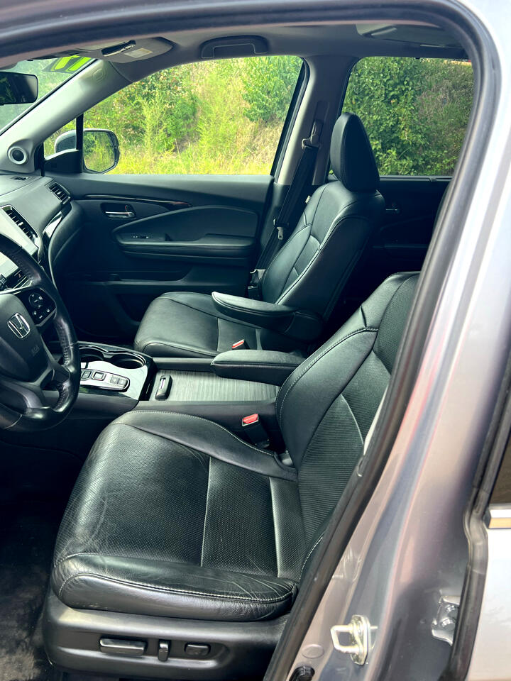 2019 Honda Pilot Elite photo 7