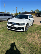 2020 Volkswagen Tiguan  2020 Volkswagen Tiguan